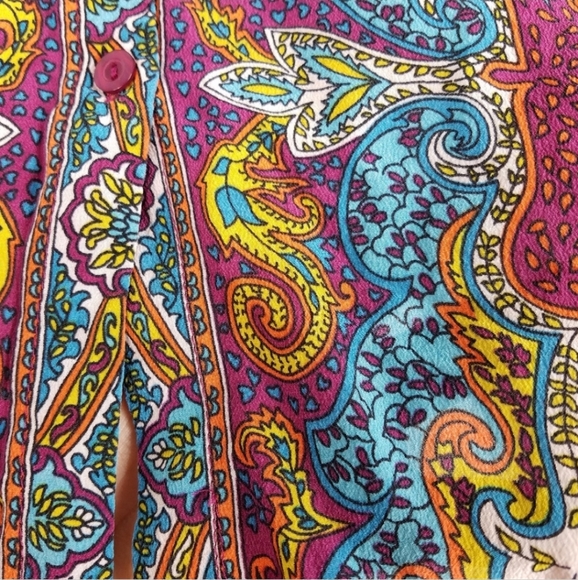 Elorie Silk Paisley Long Sleeve Button up Blouse - Picture 6 of 8